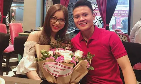 Bắt gặp Quang Hải và Nhật Lê đi ăn mùi mẫn đêm qua, đã quay lại với nhau?